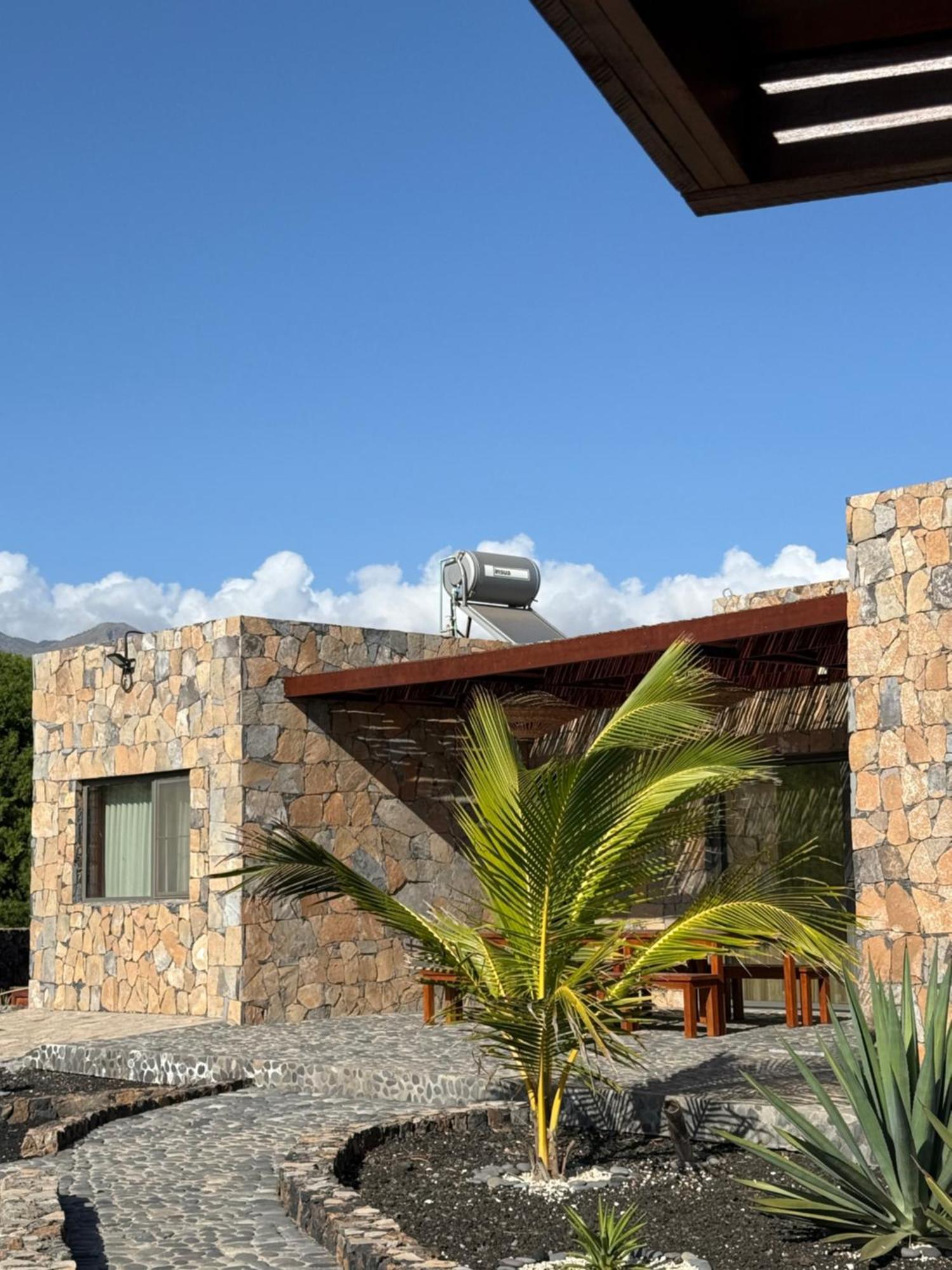 Vila Babosa Porto Novo Exterior foto